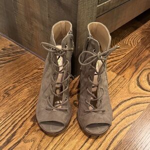 Army Green Lace-Up Peep-Toe Boots